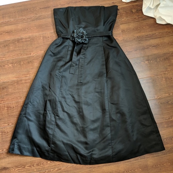 [Banana Republic] 100% Silk Black Cocktail Dress - Picture 1 of 7